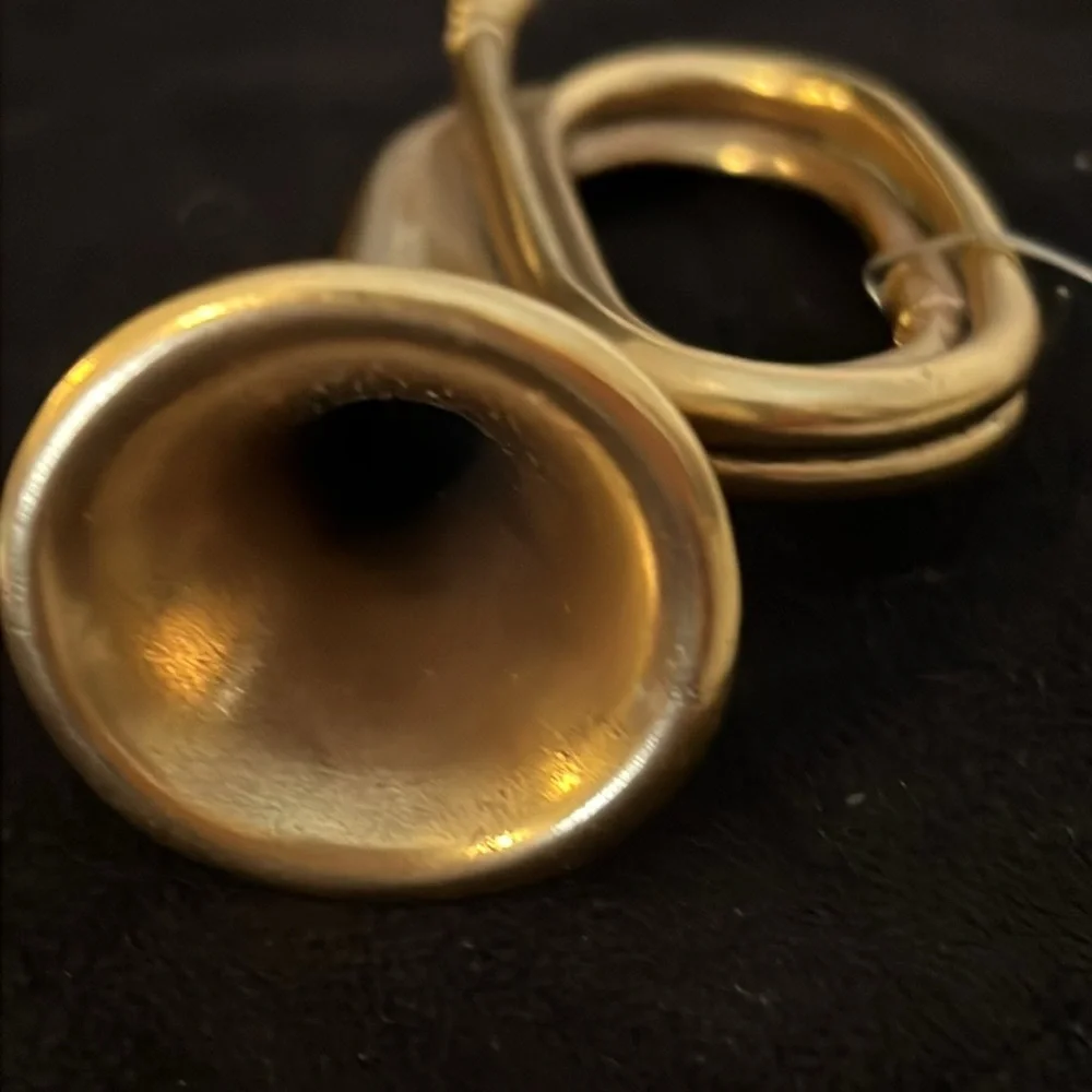 Metropolitan Museum of Art solid brass tuba Christmas ornament 3.5” x 2.5”